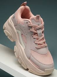 Sports Shoes